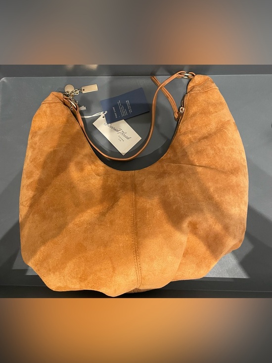 Universal Thread Handbags - Universal Thread Oversized Crescent Shoulder Bag Brown NWT